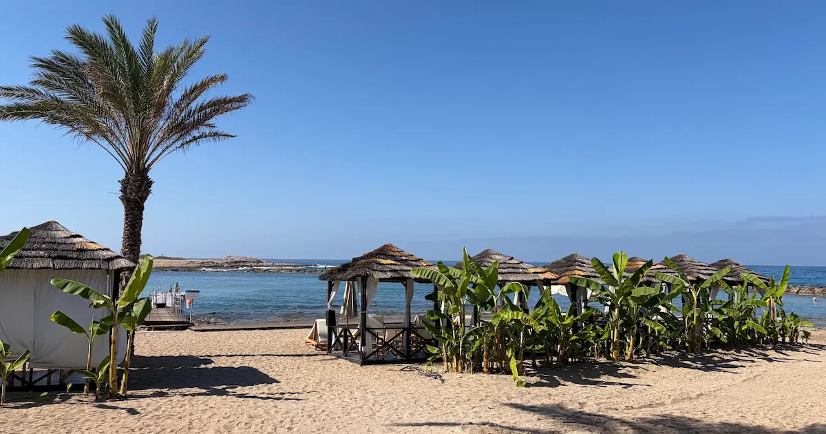 Two couples on a week-long Cyprus beach holiday tracking shared costs with Tallykins
